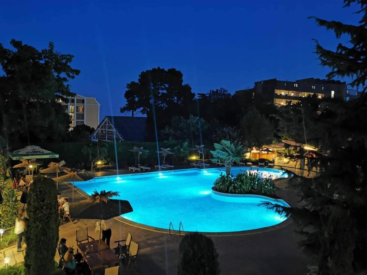 Joya Park Apartments Golden Sands Exterior foto