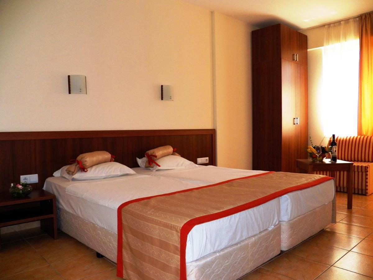 Joya Park Apartments Golden Sands Exterior foto